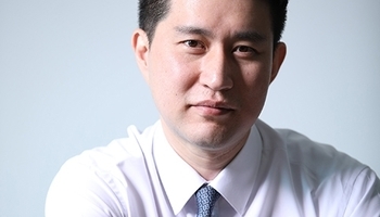 [엑스포츠뉴스] 수원변호사, 업무상 횡령 혐의 대한 섣부른 접근 및 판단 위험성 강조해